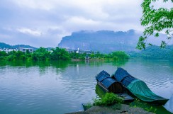 雨雾小船